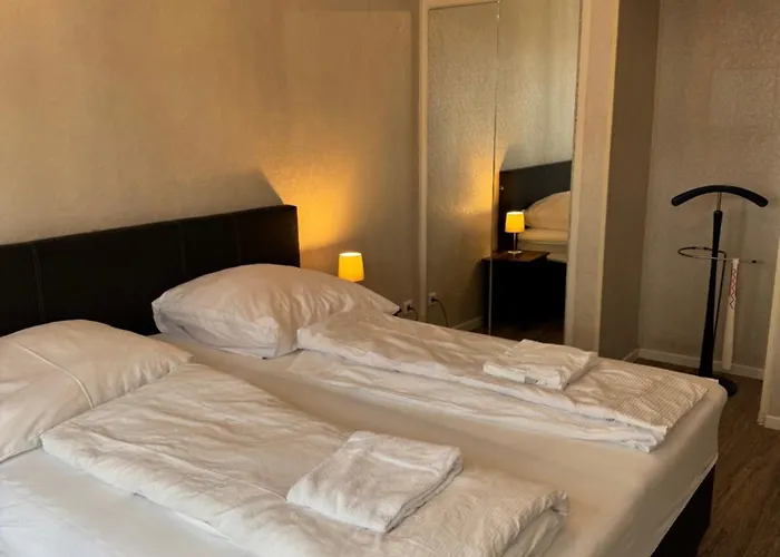 Apartments, Direkt Am Dom Zentrum Grosses 3 50 Qm *