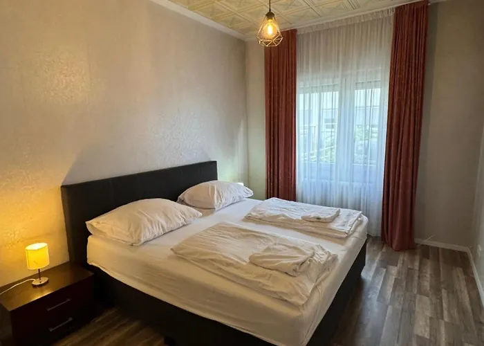 Apartments, Direkt Am Dom Zentrum Grosses 3 50 Qm קלן