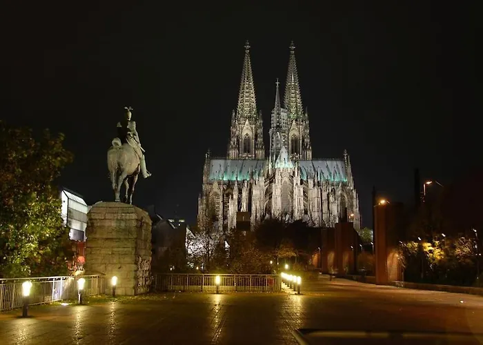 50 Qm Zentral In Domnähe