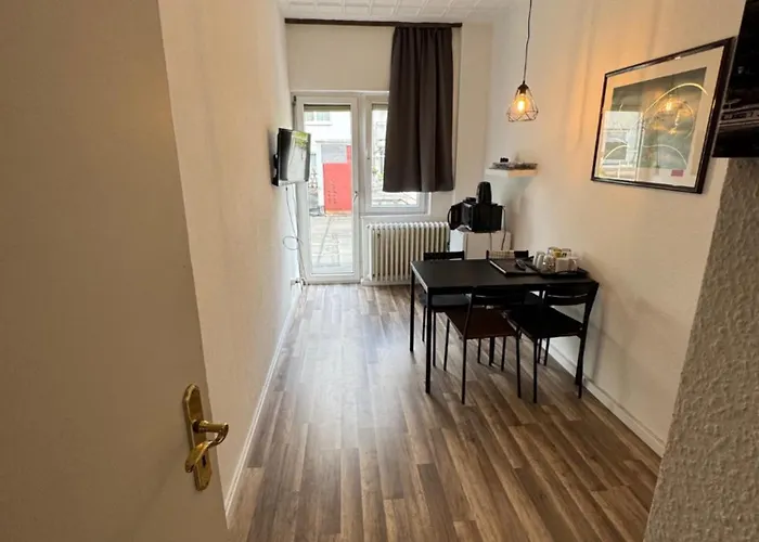 Apartments, Direkt Am Dom Zentrum Grosses 3 50 Qm * Köln