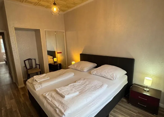 Daire Apartments, Direkt Am Dom Zentrum Grosses 3 50 Qm