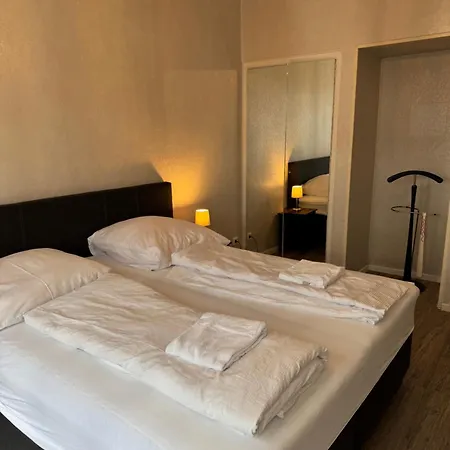 Apartments, Direkt Am Dom Zentrum Grosses 3 50 Qm *